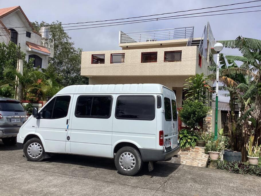 Four Bedroom Staycation House In Tagaytay Tagaytay City Dış mekan fotoğraf