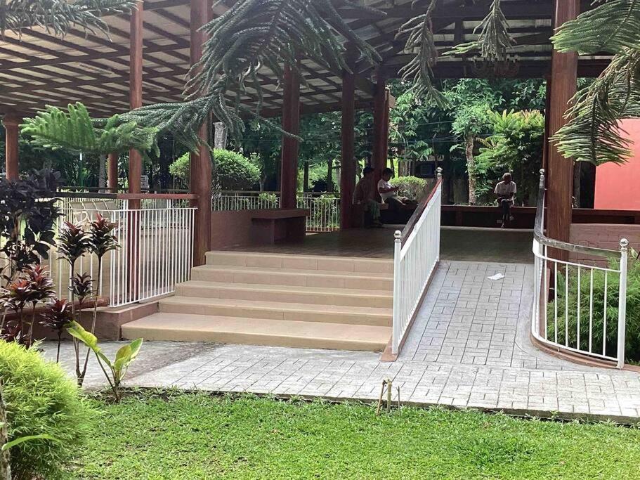 Four Bedroom Staycation House In Tagaytay Tagaytay City Dış mekan fotoğraf